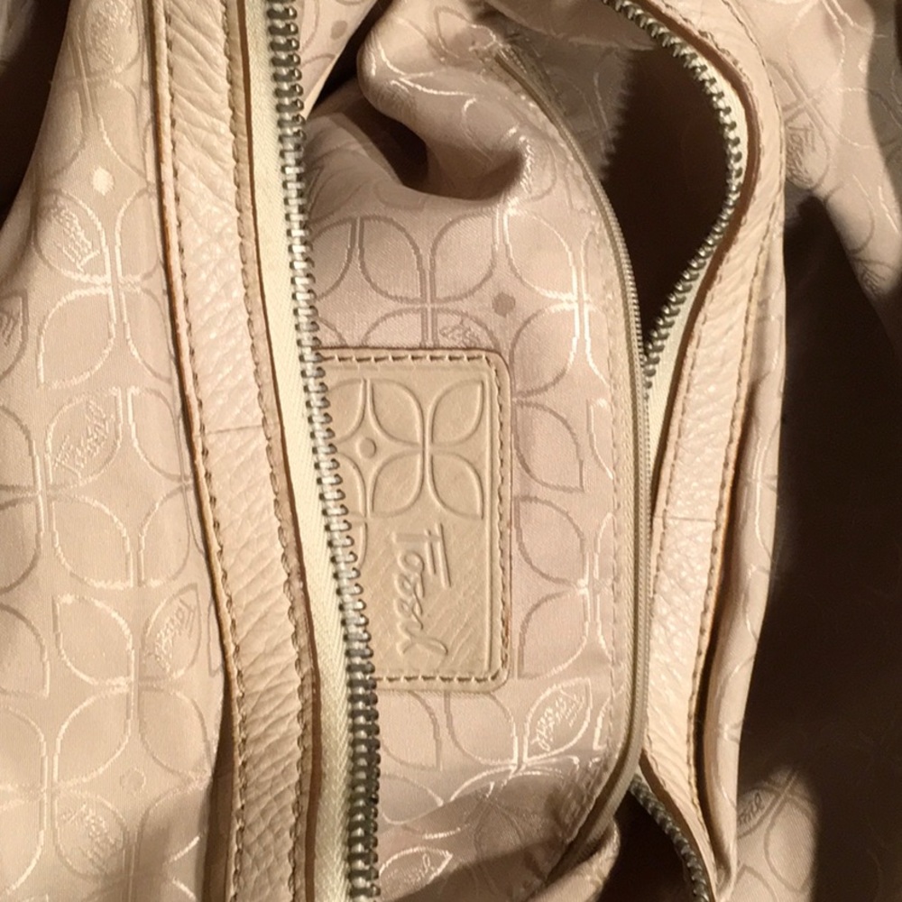 Fossil Purse - Picture 5 of 6